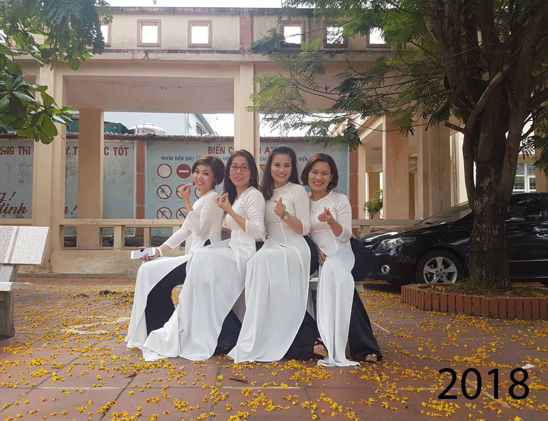 Tháng năm rực rỡ bản siêu xịn: Hội bạn thân 35 năm, nghe đến tên nhóm ai cũng muốn bỏ chạy - Ảnh 4. Tháng năm rực rỡ bản siêu xịn: Hội bạn thân 35 năm, nghe đến tên nhóm ai cũng muốn bỏ chạy - Ảnh 4.