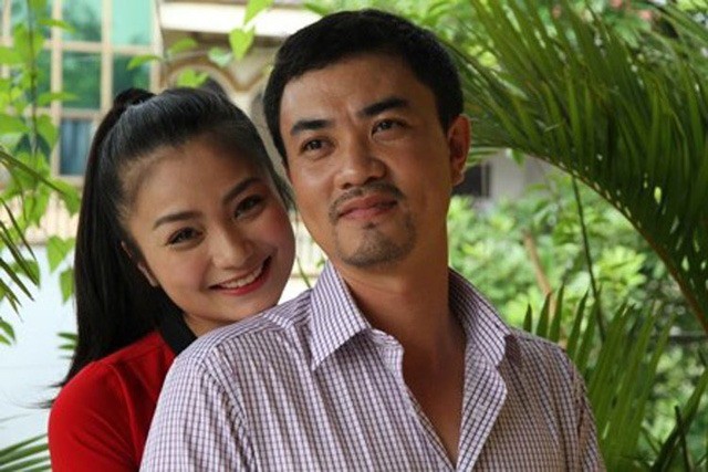 Dàn sao Đất và người sau 14 năm: 3 nghệ sĩ gạo cội ra đi vì ung thư, nữ phụ gãy gánh hôn nhân chỉ sau 1 tháng kết hôn - Ảnh 13. Dàn sao Đất và người sau 14 năm: 3 nghệ sĩ gạo cội ra đi vì ung thư, nữ phụ gãy gánh hôn nhân chỉ sau 1 tháng kết hôn - Ảnh 13.