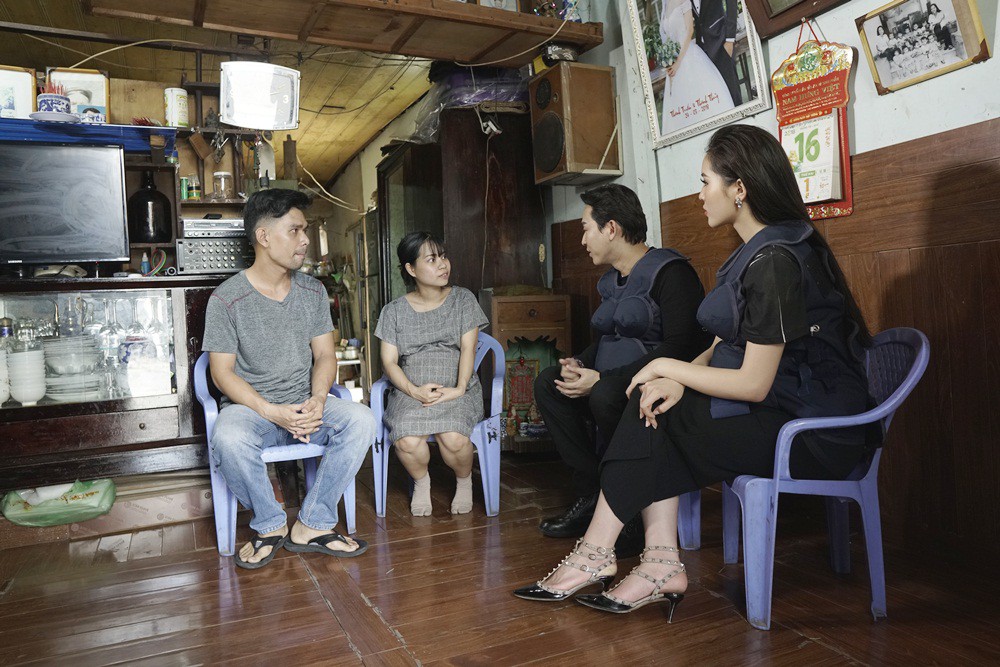 Bị Trấn Thành mắng ngu, Hari Won nhăn mặt nói: Em thông minh mới lấy anh đó - Ảnh 4.