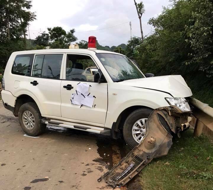 Sơn La: Đấu đầu với xe cứu thương, tài xế taxi tử vong, 7 người khác bị thương  - Ảnh 3.