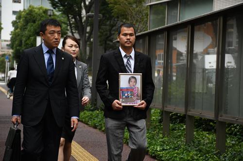 Bố bé Nhật Linh lên tiếng về bản án chung thân dành cho bị cáo Shibuya - Ảnh 1.