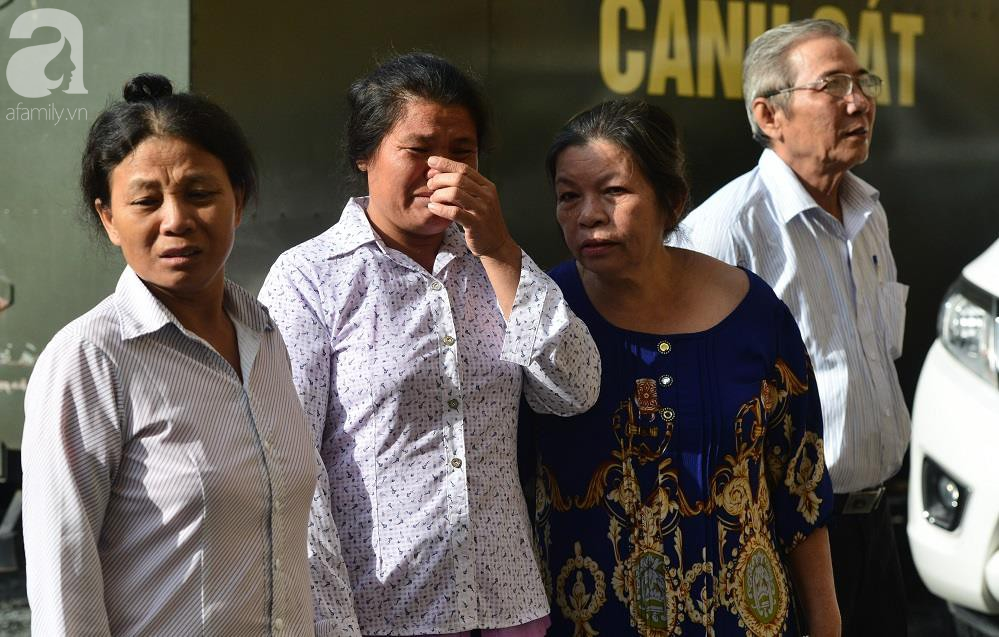 Tử hình kẻ giết chết 5 mạng người tại Bình Tân: Bị cáo xin lỗi, muốn hiến tạng cho y học, người nhà nạn nhân gào khóc thảm thiết - Ảnh 14.