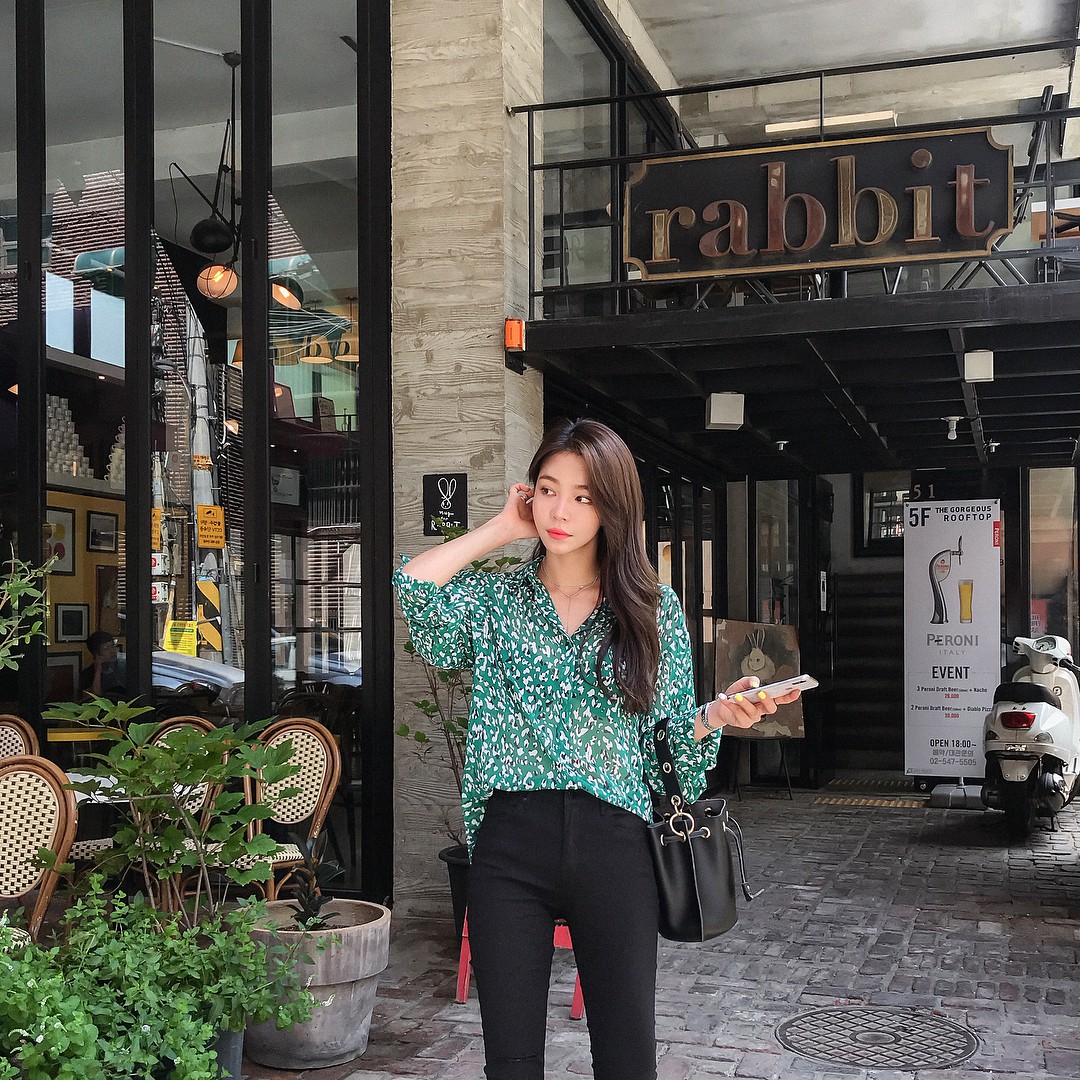 Trăm nghe không bằng một thấy, xem street style các quý cô Châu Á tuần này để học cách lên đồ đơn giản mà cực đẹp  - Ảnh 14.