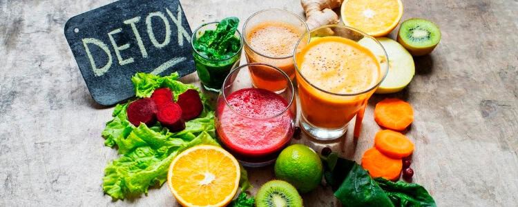 Đồ uống detox giúp bụng phẳng là có thật! Hãy thử với ly nước đơn giản, siêu rẻ ai cũng có thể làm này - Ảnh 1.