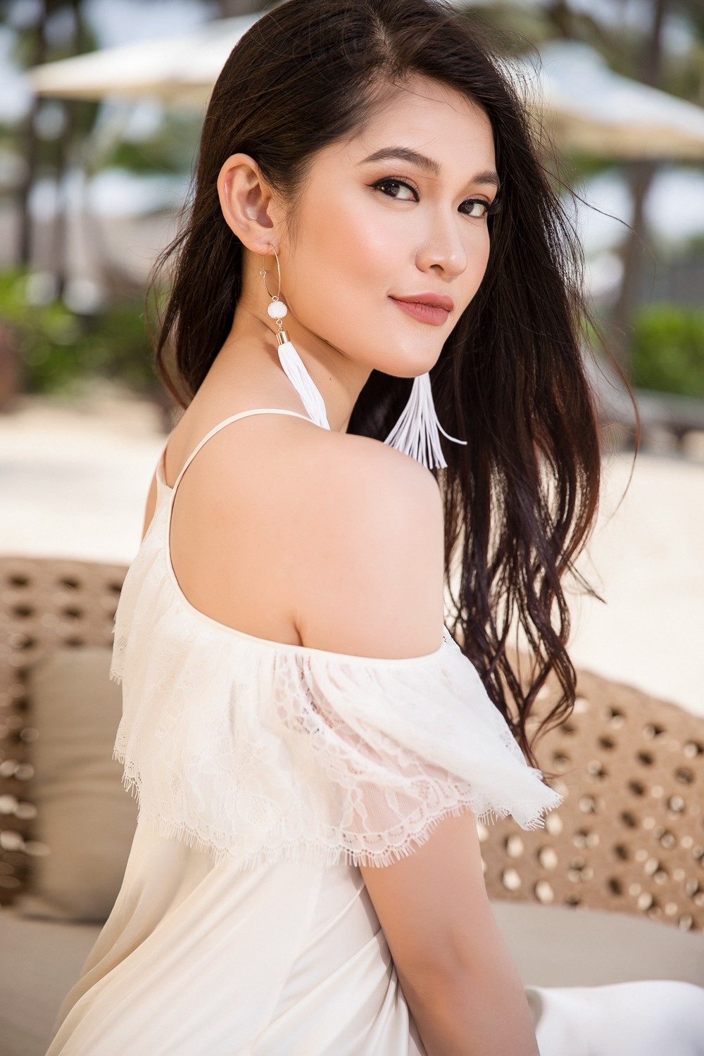 Ghen tỵ với bộ ảnh đẹp lung linh của Hội bạn thân Hoa hậu Mỹ Linh - Thùy Dung - Thanh Tú - Ảnh 10.