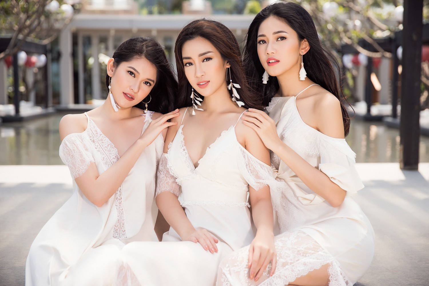 Ghen tỵ với bộ ảnh đẹp lung linh của Hội bạn thân Hoa hậu Mỹ Linh - Thùy Dung - Thanh Tú - Ảnh 15.