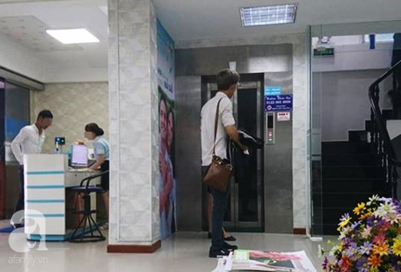 TP.HCM: Nam thanh niên 18 tuổi tố phòng khám có bác sĩ Trung Quốc dọa bị u “vùng kín” để chiếm đoạt tiền - Ảnh 4.