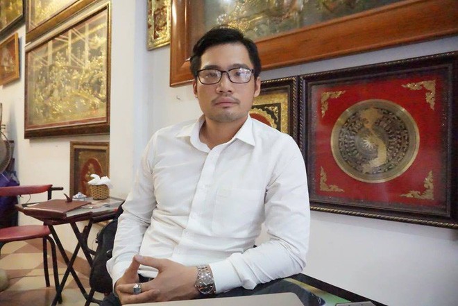 Nhiều nữ sinh khoa Luật tố giảng viên nhắn tin “gạ gẫm: Thầy giáo bác bỏ toàn bộ vụ việc, nhà trường vào cuộc xác minh làm rõ - Ảnh 3. Nhiều nữ sinh khoa Luật tố giảng viên nhắn tin “gạ gẫm: Thầy giáo bác bỏ toàn bộ vụ việc, nhà trường vào cuộc xác minh làm rõ - Ảnh 3.