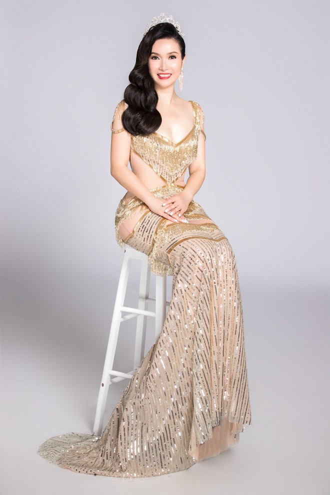 Loạt Hoa hậu Việt Nam sở hữu vẻ đẹp “bất biến”: Người có gương mặt trẻ trung hệt ngày đăng quang, người mệnh danh thần tiên tỷ tỷ - Ảnh 4.