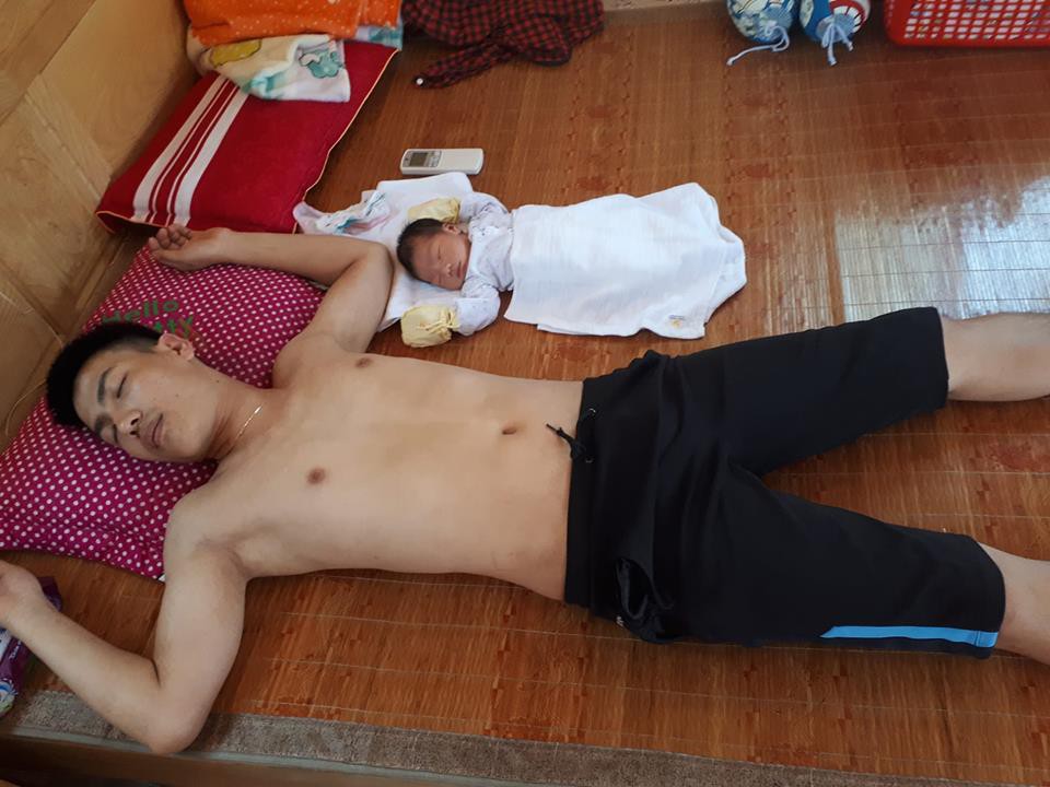 Team bỉm sữa lại rầm rộ khoe ảnh chứng minh mình đẻ thuê, đến con gái cũng giống bố y đúc - Ảnh 13. Team bỉm sữa lại rầm rộ khoe ảnh chứng minh mình đẻ thuê, đến con gái cũng giống bố y đúc - Ảnh 13.