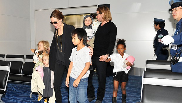 Dự đoán bị thua trước tòa, Angelina Jolie đành đi cửa sau tác động các con từ chối gặp Brad Pitt - Ảnh 1.