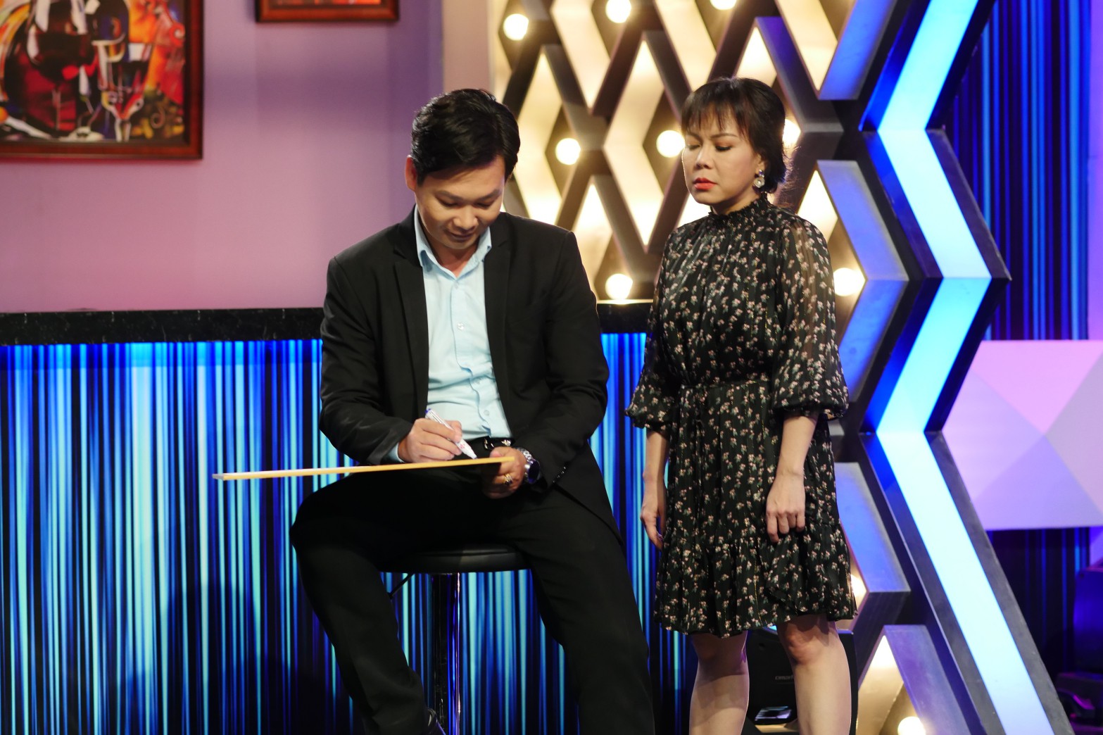 Hai lần đổ vỡ, mẹ đơn thân 43 tuổi quyết tâm tìm duyên mới tại show hẹn hò - Ảnh 7. Hai lần đổ vỡ, mẹ đơn thân 43 tuổi quyết tâm tìm duyên mới tại show hẹn hò - Ảnh 7.