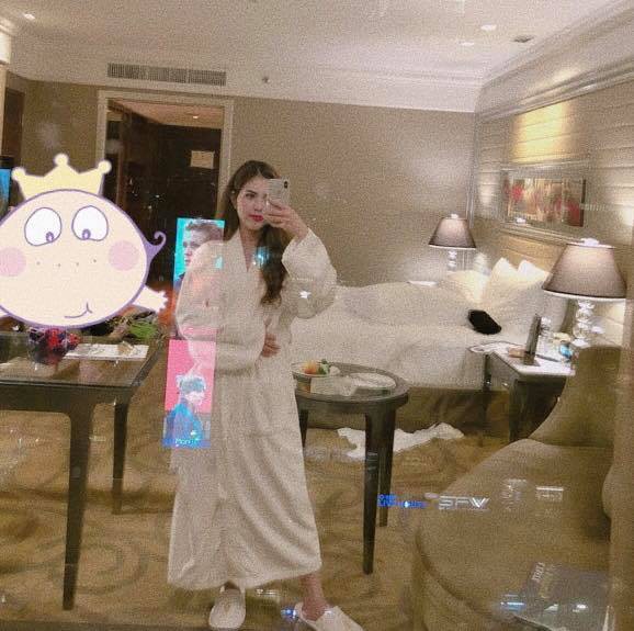 Cuối tuần của hội hot mom: Hằng Túi khoe bụng bầu như Doraemon giáng trần, bà xã Việt Anh đăng status hối hận đầy ẩn ý - Ảnh 5.