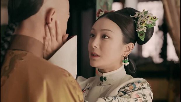 Dân mạng Trung Quốc phản ứng vì Diên Hi Công Lược ngôn tình hóa quá đà chuyện tình giữa Càn Long và Phú Sát Hoàng hậu - Ảnh 3. Dân mạng Trung Quốc phản ứng vì Diên Hi Công Lược ngôn tình hóa quá đà chuyện tình giữa Càn Long và Phú Sát Hoàng hậu - Ảnh 3.
