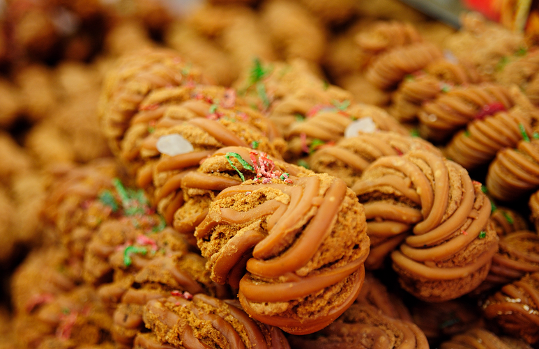 Món bánh trăm tuổi ở Thiên Tân (Trung Quốc) làm nhiều người cứ tưởng là sợi dây thừng - Ảnh 1.