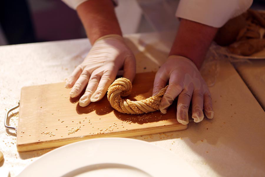 Món bánh trăm tuổi ở Thiên Tân (Trung Quốc) làm nhiều người cứ tưởng là sợi dây thừng - Ảnh 7.