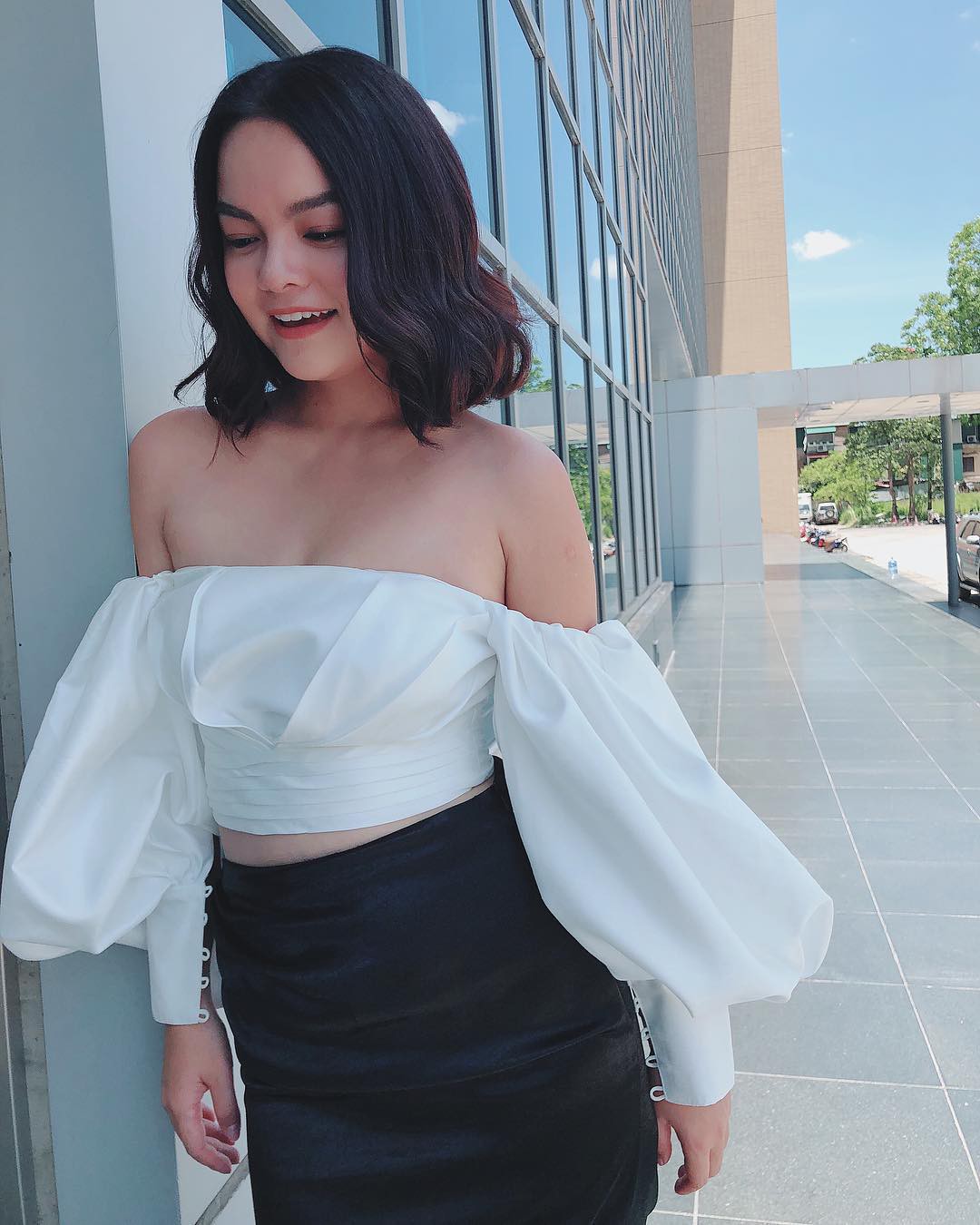 HOA HẬU ĐỖ MỸ LINH: Hoa hậu Đỗ Mỹ Linh cắt tóc ngắn