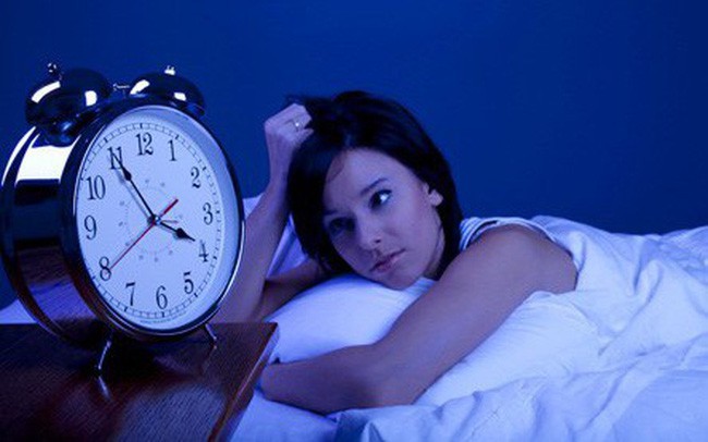 5 việc nên và 3 không nên làm trong buổi tối: Thực hiện được thì sức khỏe nâng cao, tiền tài ập đến - Ảnh 1. 5 việc nên và 3 không nên làm trong buổi tối: Thực hiện được thì sức khỏe nâng cao, tiền tài ập đến - Ảnh 1.
