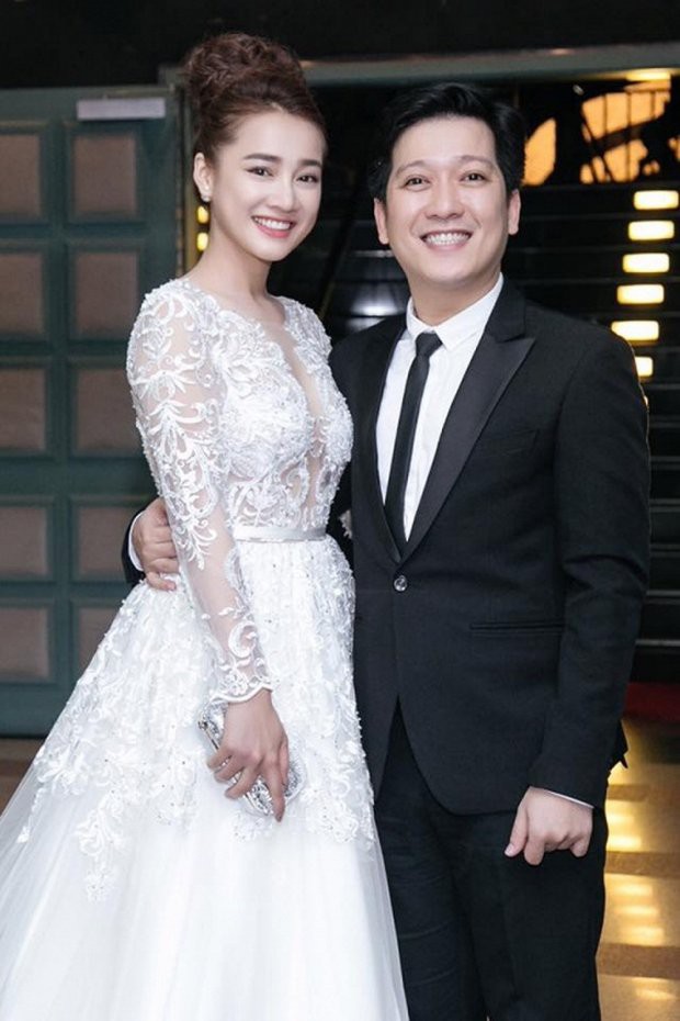 HOT: Loạt ảnh hiếm hoi về bãi biển nơi diễn ra lễ đính hôn của Trường Giang và Nhã Phương - Ảnh 7. HOT: Loạt ảnh hiếm hoi về bãi biển nơi diễn ra lễ đính hôn của Trường Giang và Nhã Phương - Ảnh 7.