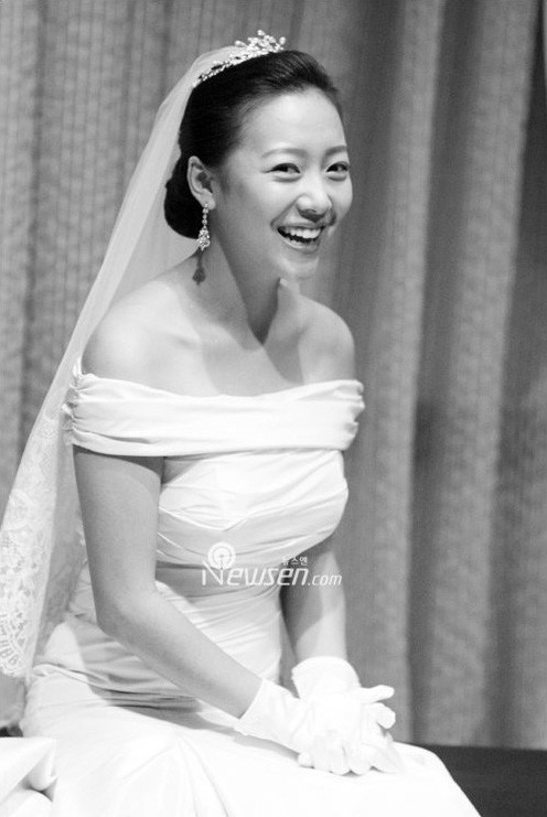 3 mỹ nhân Hàn làm dâu các tập đoàn tài phiệt lừng danh thế giới: Người đẹp nhất lại có câu chuyện gây phẫn nộ nhất - Ảnh 15.
