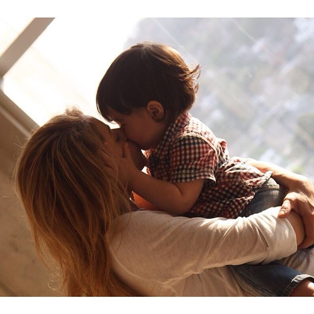 Shakira – bà mẹ nổi tiếng dạy con nói vanh vách không phải 1 hay 2 ngoại ngữ mà là 7 thứ tiếng khác nhau - Ảnh 4.