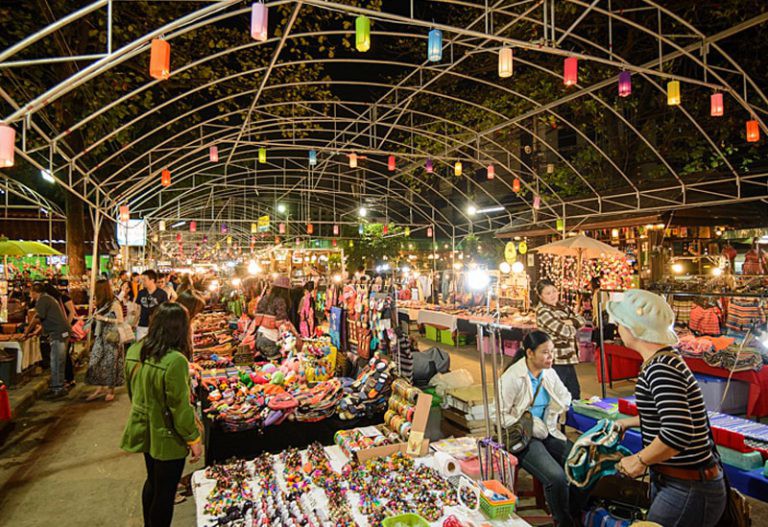 Đến Chiang Mai để... lạc lối ở chợ đêm - Ảnh 6.