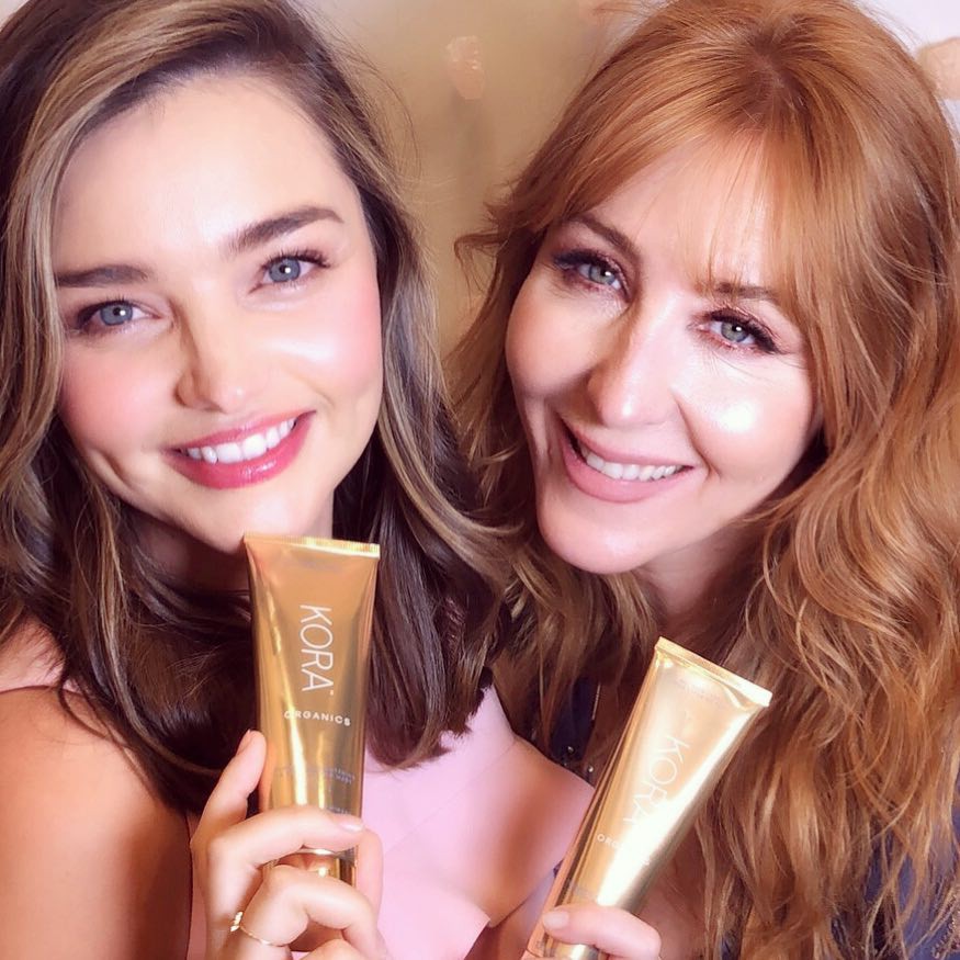 Khoe nhan sắc và vóc dáng “đẹp từng milimet”, ai tin Miranda Kerr chỉ vừa mới sinh con được 3 tháng? - Ảnh 1.