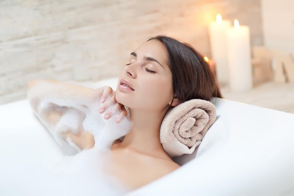 6 skincare tips to make you glow regardless of the cruelty of time - Photo 5. 6 skincare tips to make you glow regardless of the cruelty of time - Photo 5.