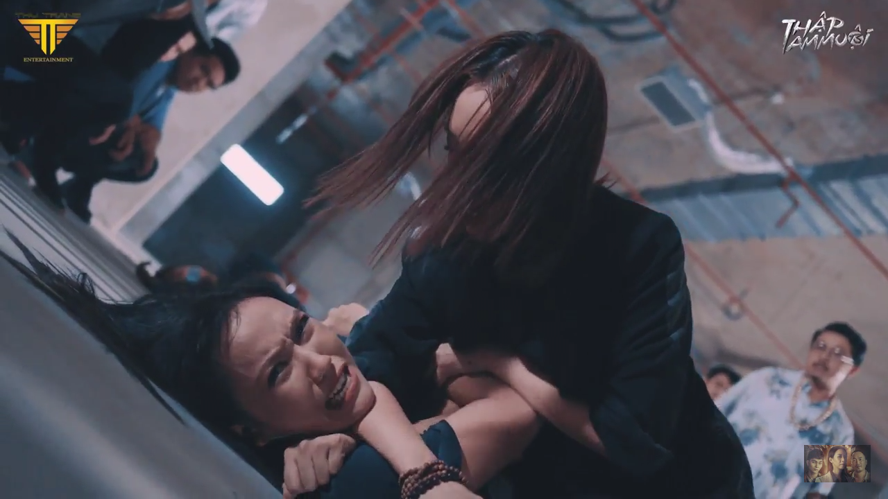 Hủy bỏ phần 2 Thập Tam Muội, Thu Trang chơi lớn đem Chị 13 làm hẳn bản điện ảnh - Ảnh 7. Hủy bỏ phần 2 Thập Tam Muội, Thu Trang chơi lớn đem Chị 13 làm hẳn bản điện ảnh - Ảnh 7.