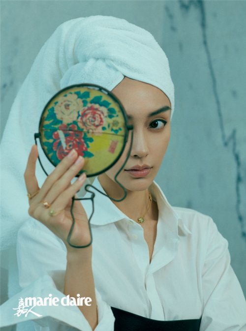Không thể nào nhận ra đây là Angelababy khi để tóc ngắn 3 phân - Ảnh 5. Không thể nào nhận ra đây là Angelababy khi để tóc ngắn 3 phân - Ảnh 5.
