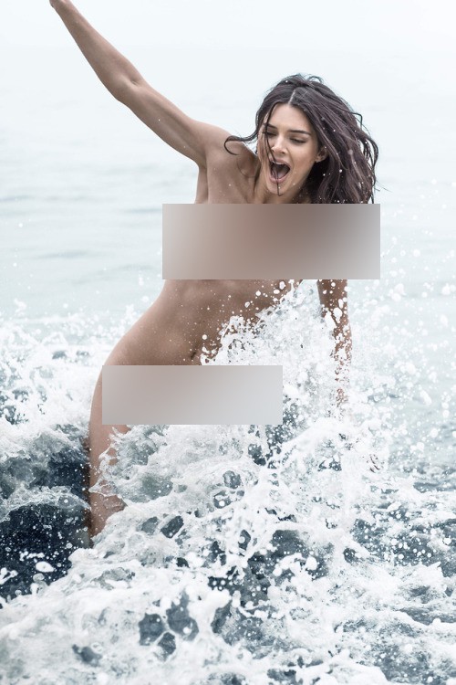 Siêu mẫu Kendall Jenner - cô em gái Kim siêu vòng 3 bất ngờ lộ nguyên bộ ảnh khỏa thân 100% lên mạng xã hội  - Ảnh 1.