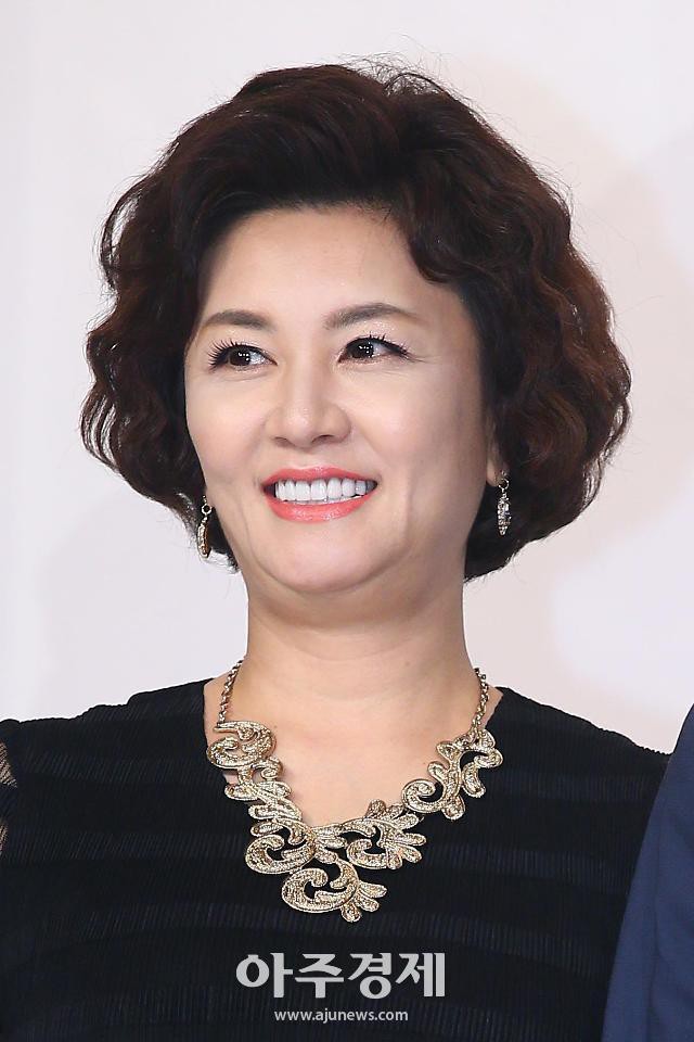 Dàn sao Nàng Dae Jang Geum sau 15 năm: Nữ phụ đổi đời, sao nhí lột xác, Mama Tổng quản ra đi vì ung thư - Ảnh 25.