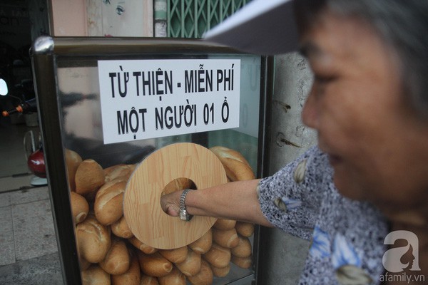 Sài Gòn tánh kỳ - bài viết ngắn đang gây bão MXH về những thị dân bao đồng tử tế khiến nhiều người ấm lòng  - Ảnh 3.