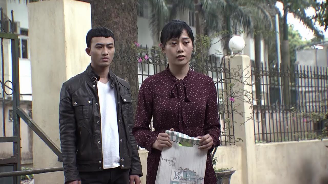 H&oacute;a ra &ldquo;Cảnh so&aacute;i ca&rdquo; trong Quỳnh B&uacute;p B&ecirc; cũng phải nhờ cậy đến gi&agrave;y độn để kh&ocirc;ng thua k&eacute;m c&aacute;c chị em - Ảnh 1.