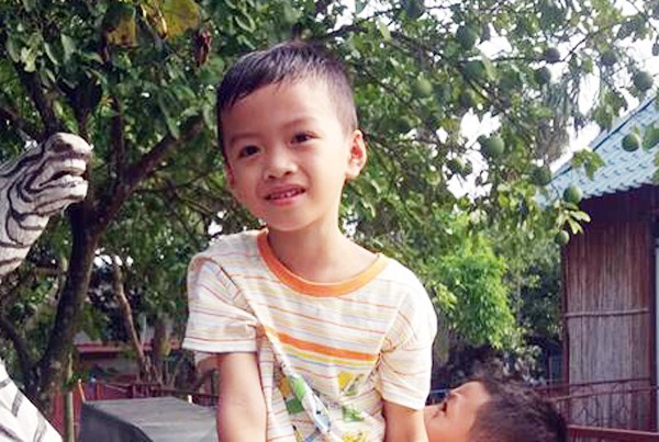 Hải Dương: Ra bến đò chơi, bé trai 7 tuổi bỗng mất tích suốt 2 ngày - Ảnh 1.