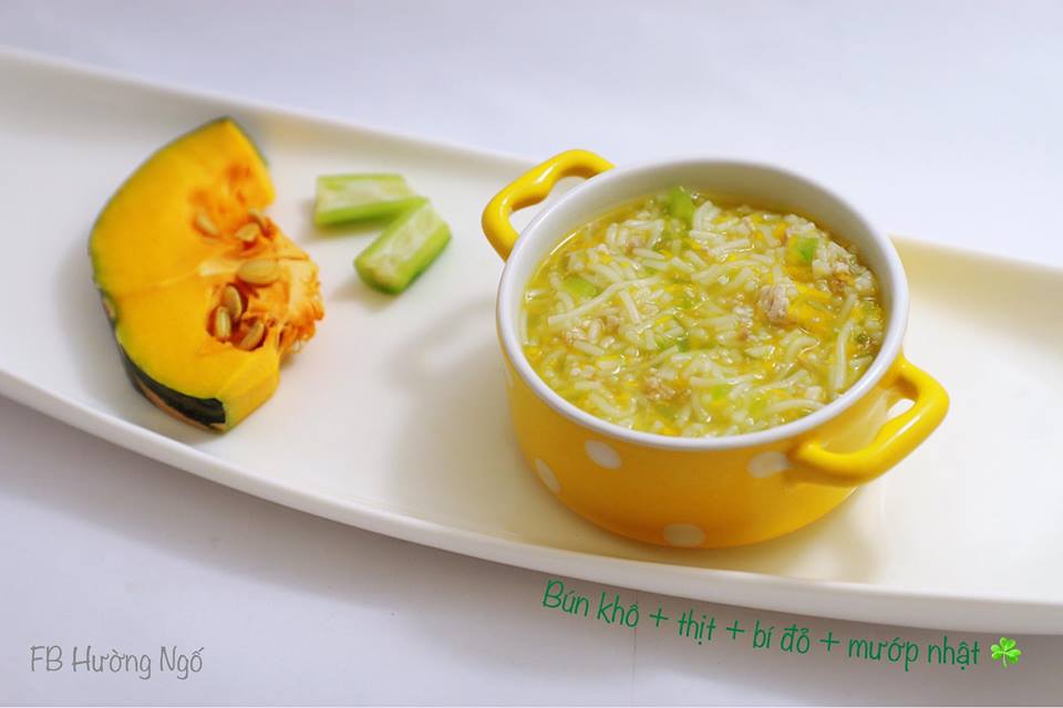 Mẹ đảm 9X chia sẻ thực đơn ăn dặm để bé bữa nào cũng ăn hết sạch sành sanh Mẹ đảm 9X chia sẻ thực đơn ăn dặm để bé bữa nào cũng ăn hết sạch sành sanh