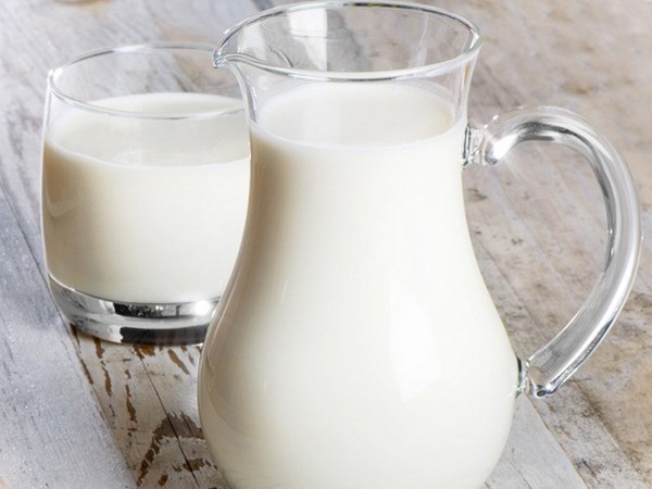 Hướng dẫn độ tuổi phù hợp cho bé sử dụng sữa tươi, sữa chua và phô mai - Ảnh 1.