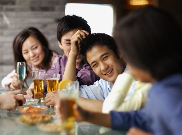 Tôi không ngờ cấp dưới lại chơi xấu mình trước toàn thể nhân viên công ty một cách đau đớn đến thế - Ảnh 1. Tôi không ngờ cấp dưới lại chơi xấu mình trước toàn thể nhân viên công ty một cách đau đớn đến thế - Ảnh 1.