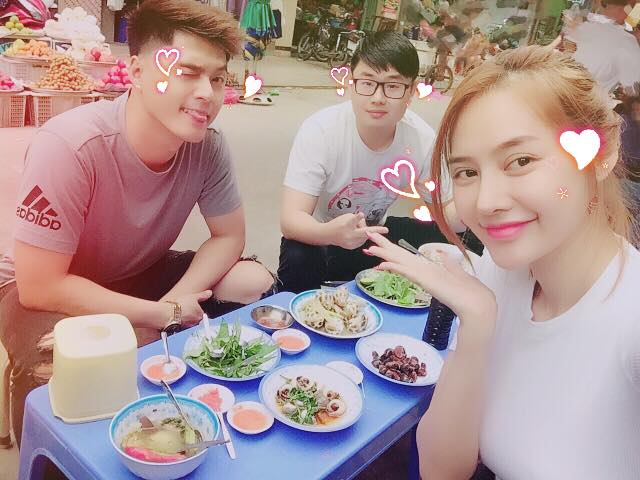 Soi nhất cử nhất động của sao Việt (13/4) - Ảnh 7. Soi nhất cử nhất động của sao Việt (13/4) - Ảnh 7.