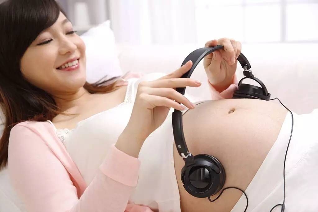 Những điều trẻ sơ sinh đã nhận biết ngay trong tháng đầu lọt lòng mẹ - Ảnh 5.