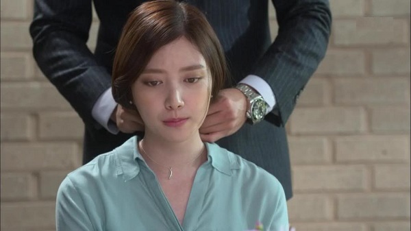 Hí hửng lấy được chồng giàu có, tôi không ngờ thứ mình có được lại là món nợ khổng lồ - Ảnh 1.