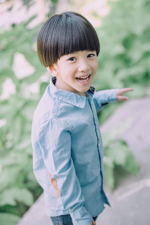Ngắm những khoảnh khắc cực yêu của con trai Duy Mạnh - cậu bé sở hữu mái tóc Maruko đậm chất nghệ sĩ - Ảnh 12.