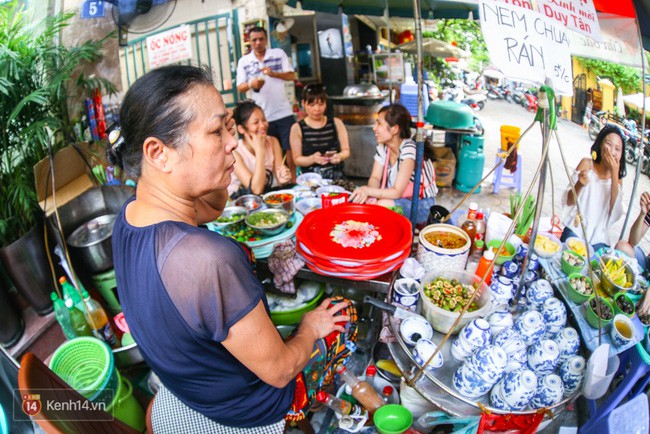 Rét căm căm, chiều về chị em nhớ rủ nhau qua 5 quán ốc nóng ngon có tiếng ở Hà Nội - Ảnh 11.