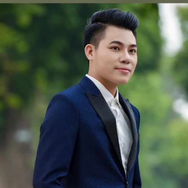 Hoàn cảnh gia đình ít người biết về tiến sĩ trẻ tuổi nhất Việt Nam tại ‘Thần tượng Bolero 2018’ - Ảnh 1.