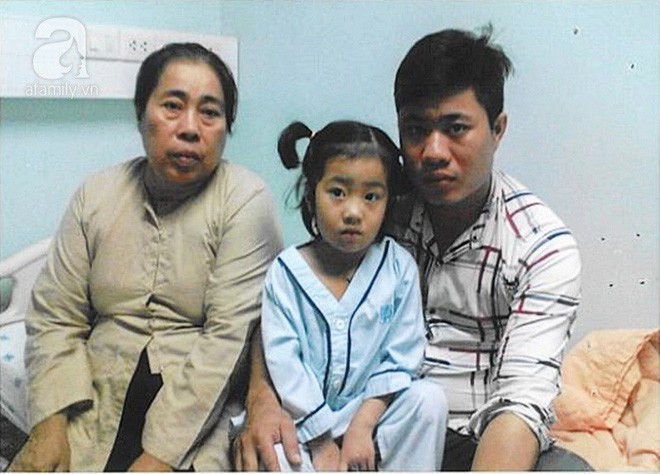 Bé gái 5 tuổi bị mẹ bỏ rơi, mang bệnh ngặt nghèo hồi sinh khi được phẫu thuật tim miễn phí - Ảnh 1.