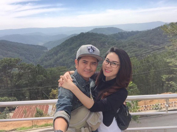 Bé An Hùng Thuận công khai ảnh thân mật với bạn gái mới sau khi ly hôn - Ảnh 2.