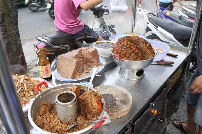 Các loại bánh mì ngon - độc - lạ ở Sài Gòn chỉ mới nghe thôi là muốn thưởng thức ngay - Ảnh 53.