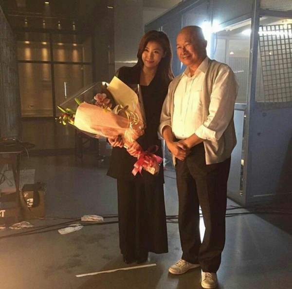 Ha Ji Won hủy lịch trình ra mắt phim ‘Manhunt’ của Ngô Vũ Sâm để lo đám tang cho em trai - Ảnh 7.