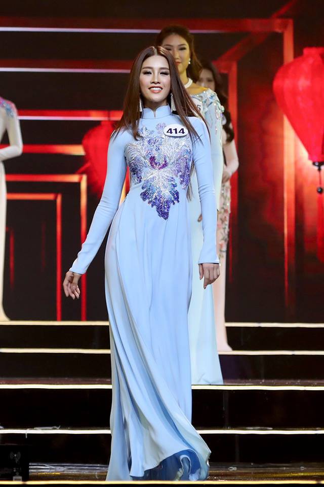 Áo dài đêm chung kết HHHV: Xem mà cứ ngỡ nhầm phải cuộc thi Hoa hậu nào năm xưa - Ảnh 8.
