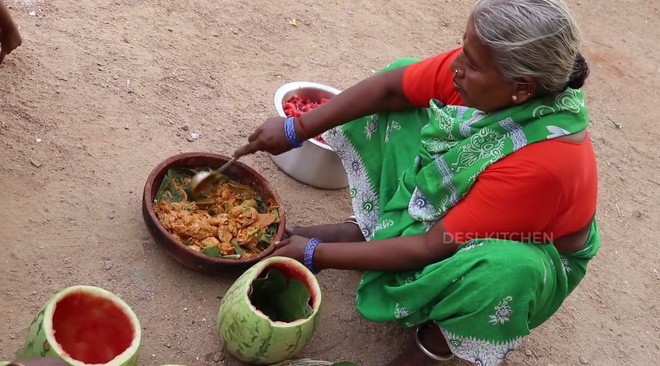 Gà nướng dưa hấu: món ngon Ấn Độ gây ấn tượng từ cái tên và khi thấy cách làm thì càng tò mò hơn - Ảnh 8.